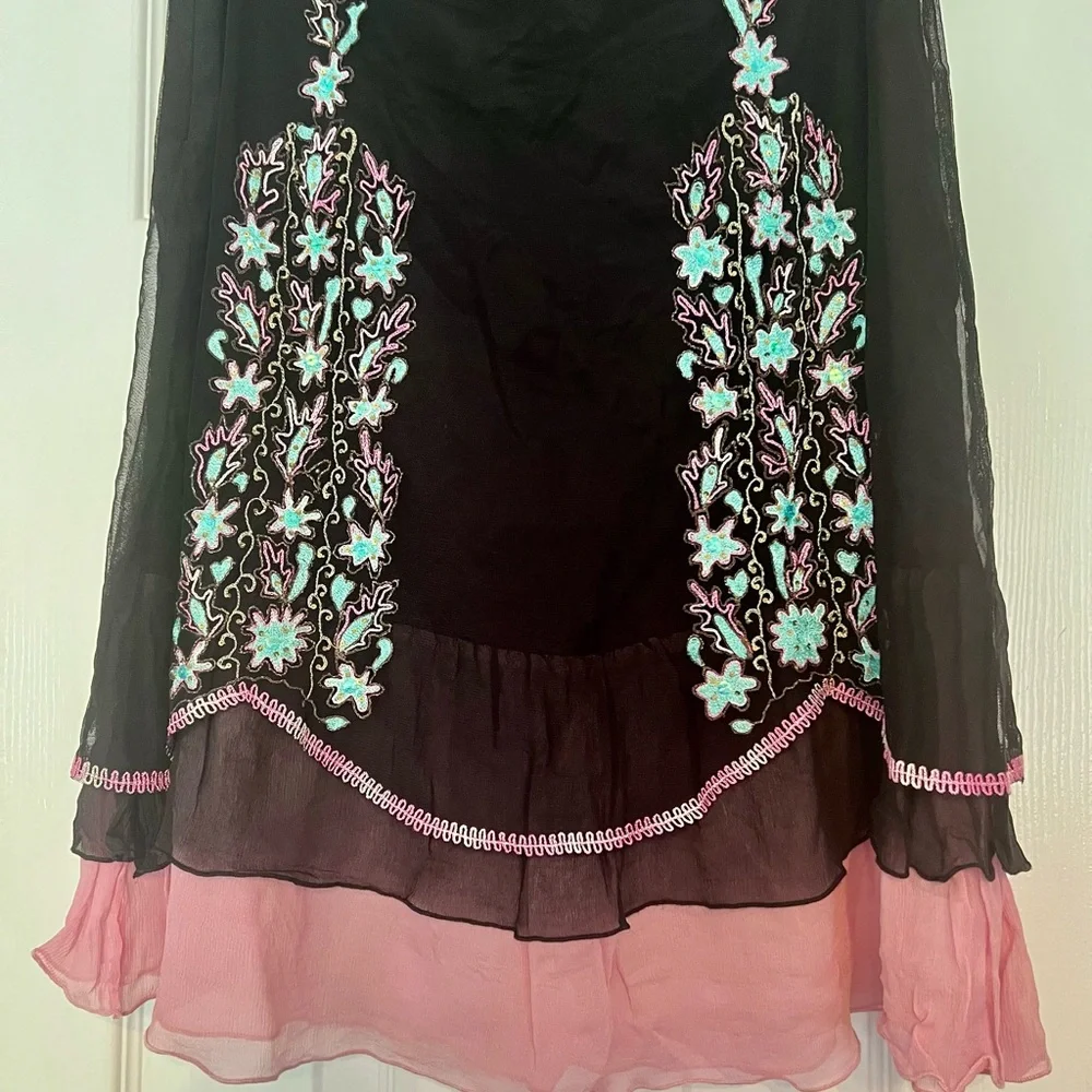 Vintage Athropologie Embroidered Skirt - Women’s size 4 - Picture 5 of 8